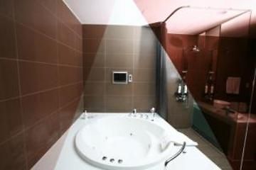 Tria Hotel Сеул Экстерьер фото
